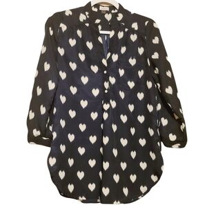 Pixley | Women's Navy Blue V-Neck Hearts Print Blouse (Size Small)